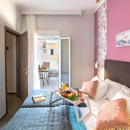 Otel Chania Design 2*